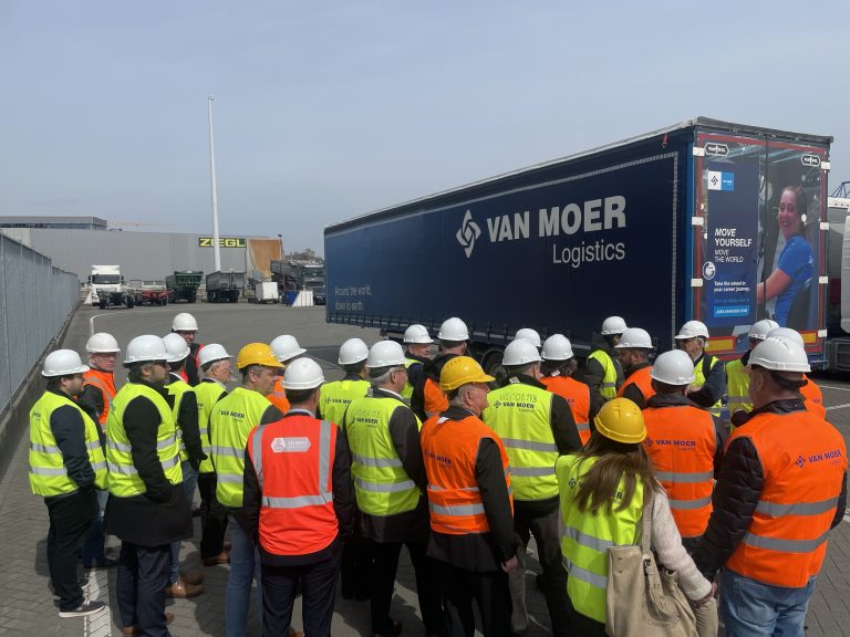 PICTURES – By Van Moer Logistics, steadily growing operations